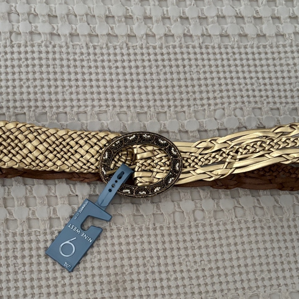 NWT Nine West Gold Tone Metallic Woven Belt with Decorative Buckle Size L/XL - Picture 5 of 16